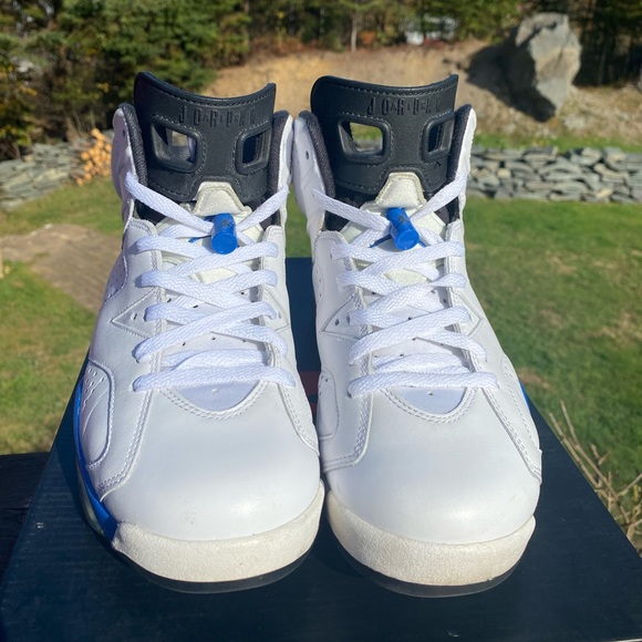 Jordan 6 Retro Sport Blue (2014) Mens 8.5 384664-107 Condition: 9/10 + OG box - Picture 3 of 7